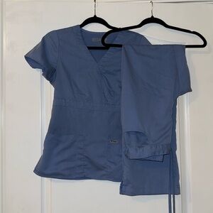 Grey's Anatomy Women’s Ciel Blue Scrub Set Size Small